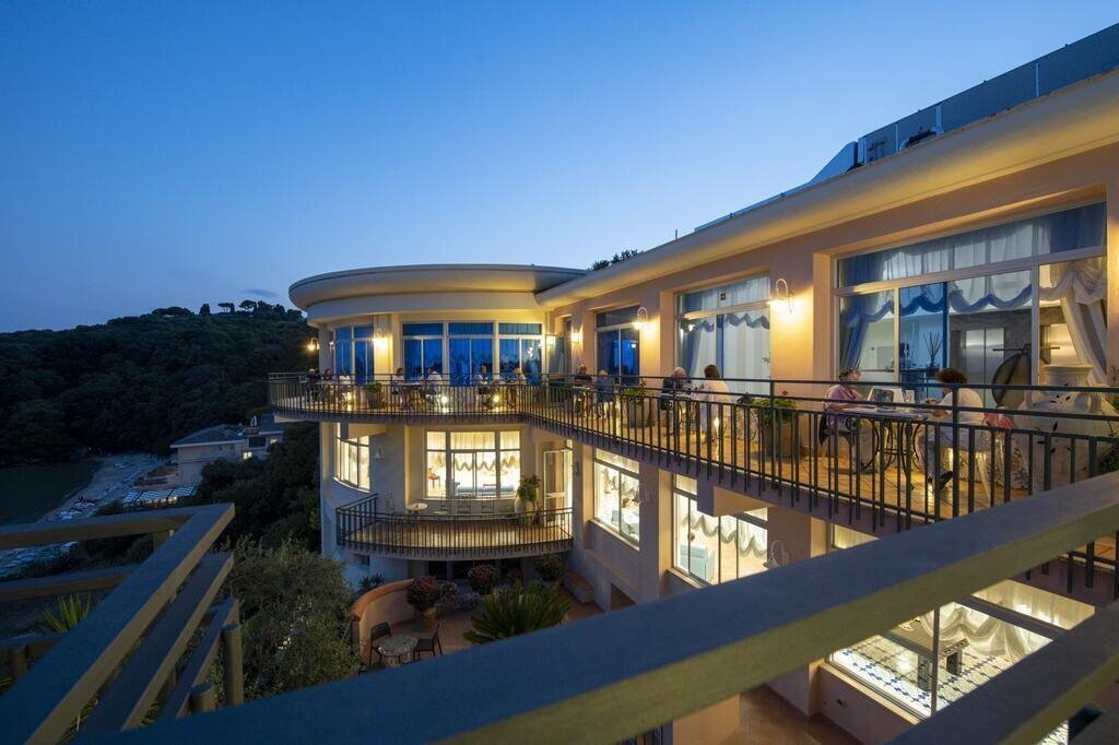 Вид Summit Hotel Gaeta 4*