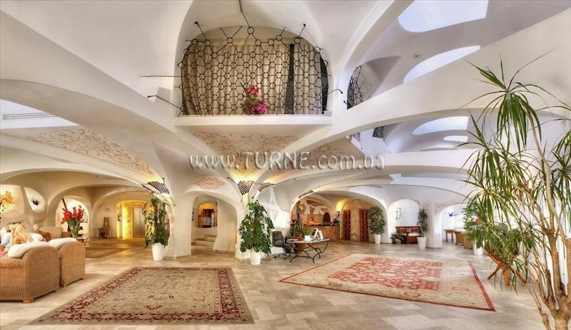 Вид Grand Hotel Poltu Quatu 5*