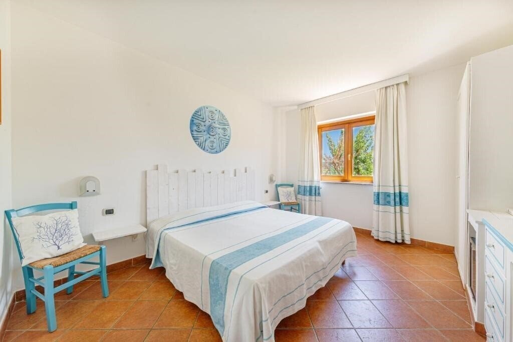 Панорама La Funtana 4*