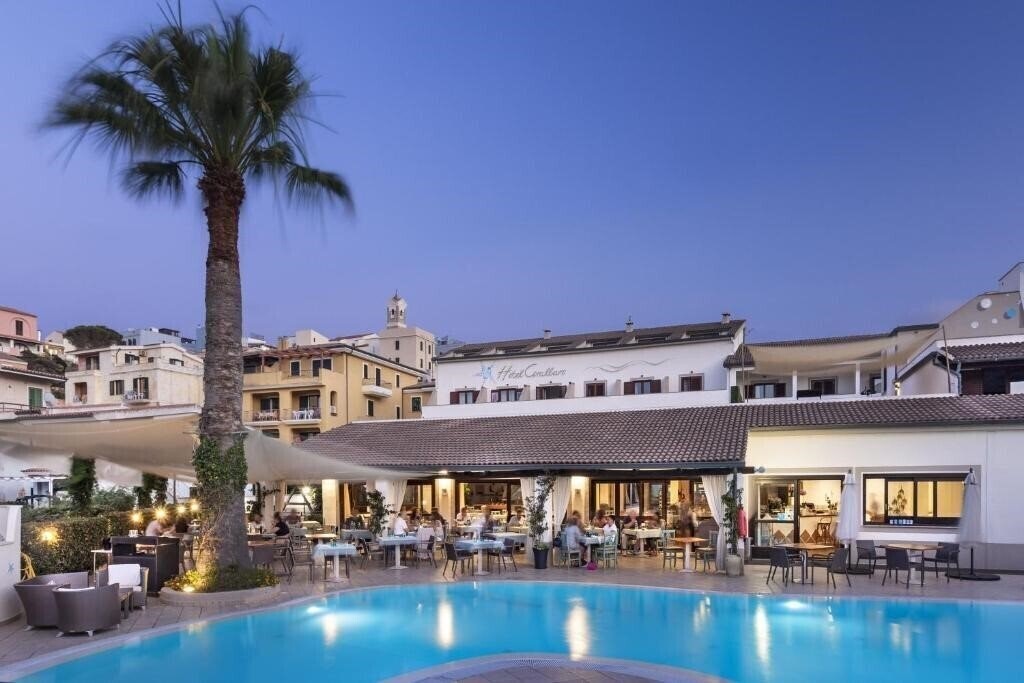 Готель Corallaro Hotel 4*