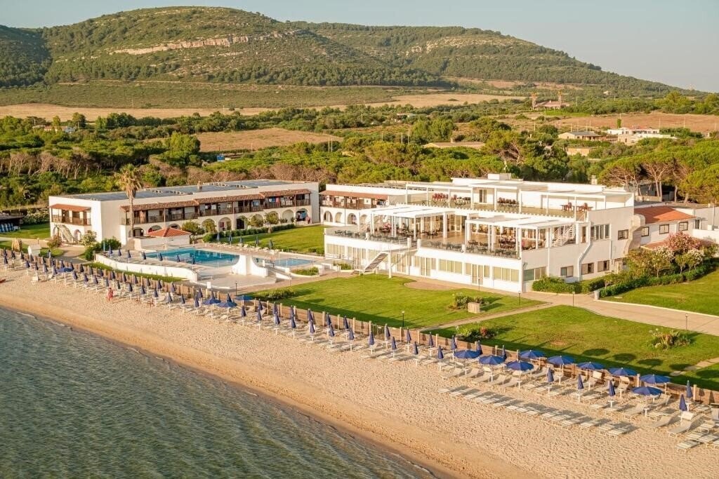 Территория Portoconte 4*