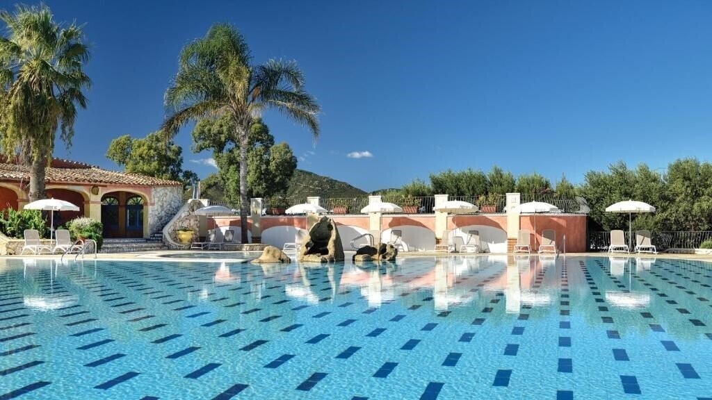 Вид Futura Colostrai Club 4*