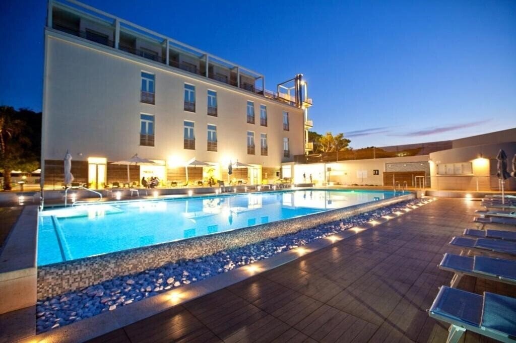 Апартаменти Torre Salinas 4*