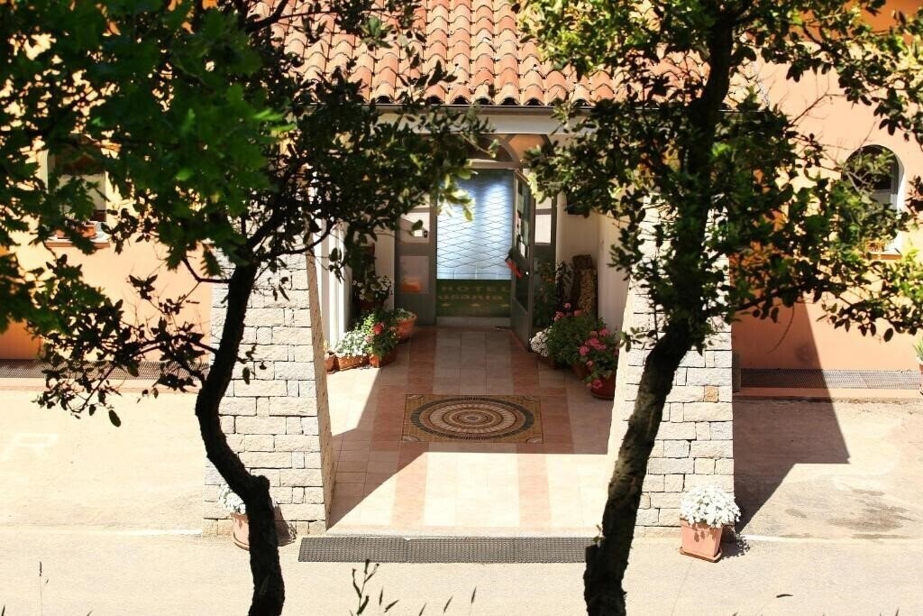 Вид Hotel Pausania Inn 3*