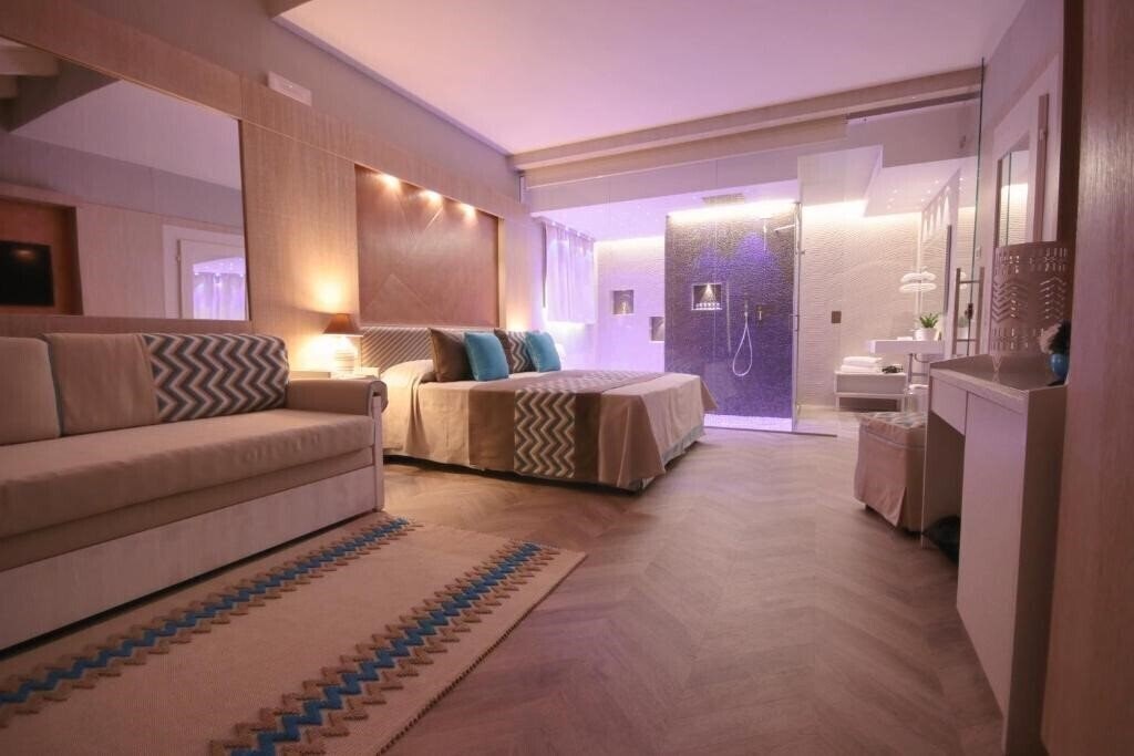 Фото Hotel Eliantos 4*