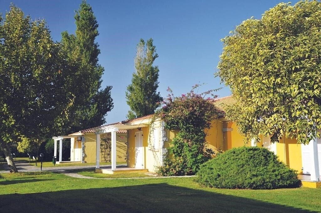 Апартаменты Futura Club Cala Fiorita 3*