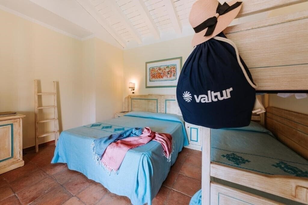 Панорама Villaggio Baia Dei Pini 4*