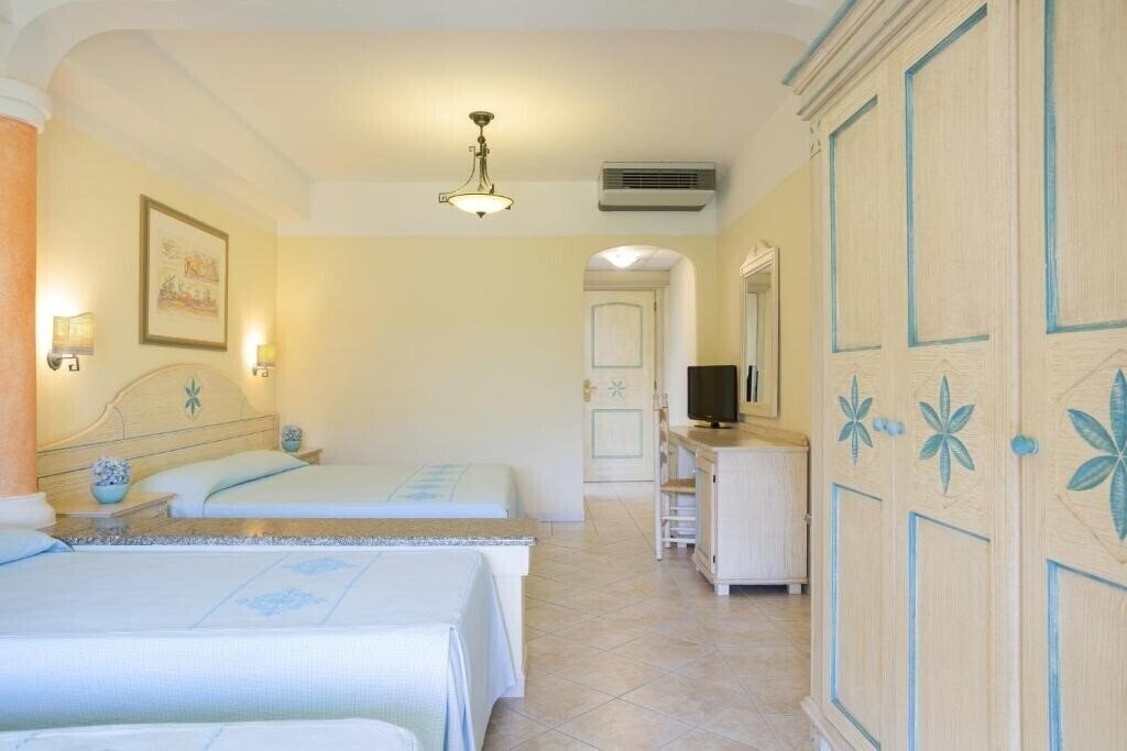 Панорама Club Hotel Marina Beach 4*