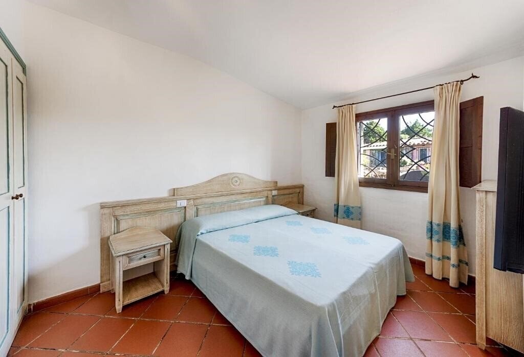 Панорама Colonna Resort Country & Sporting Club 4*