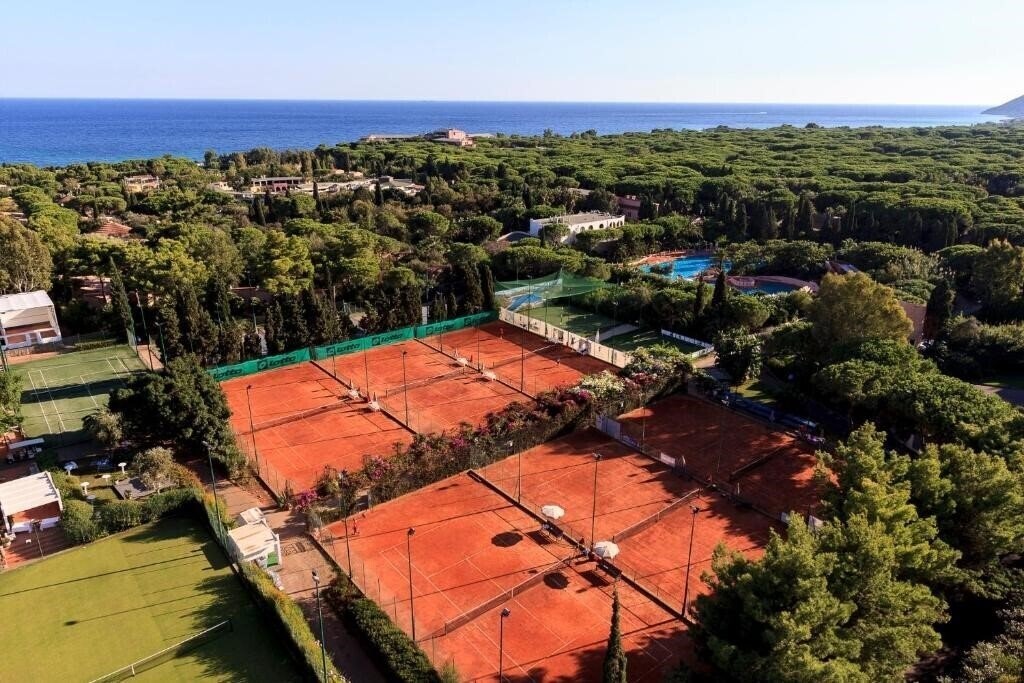 Вид Forte Village - Le Palme 4*