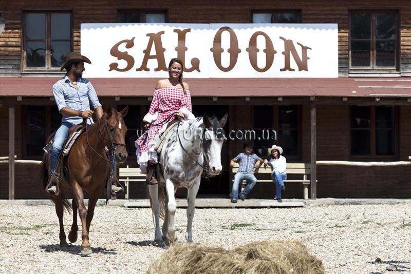 Територія Horse Country Resort 4*