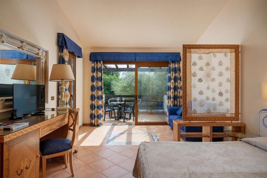 Панорама Palmasera Village Resort 4*