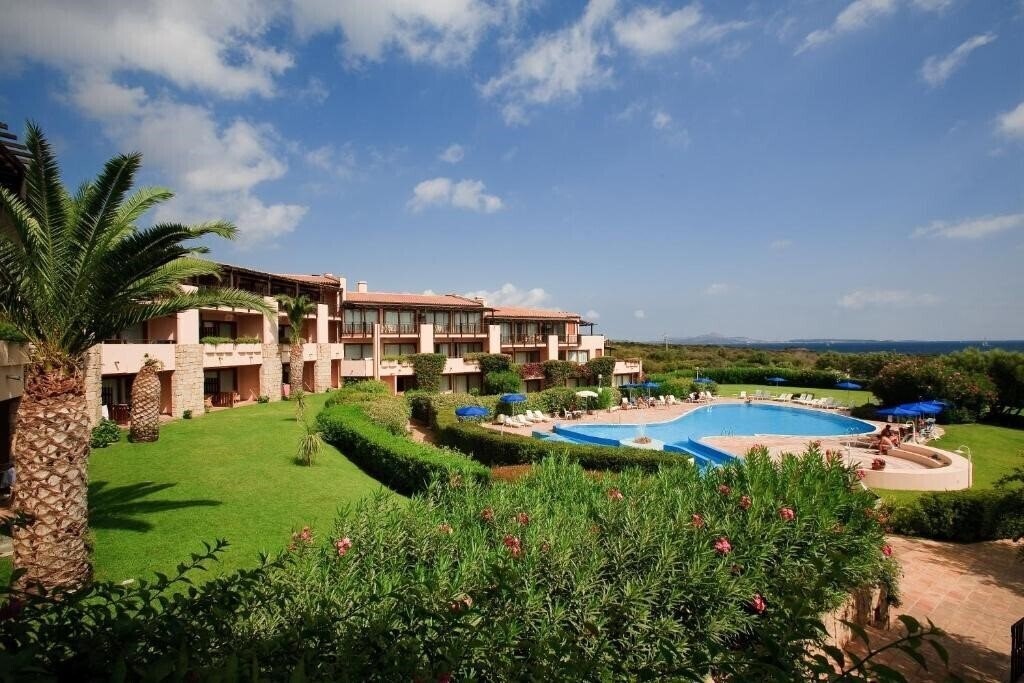 Фотографія Swadeshi Sporting Hotel Tanca Manna 4*