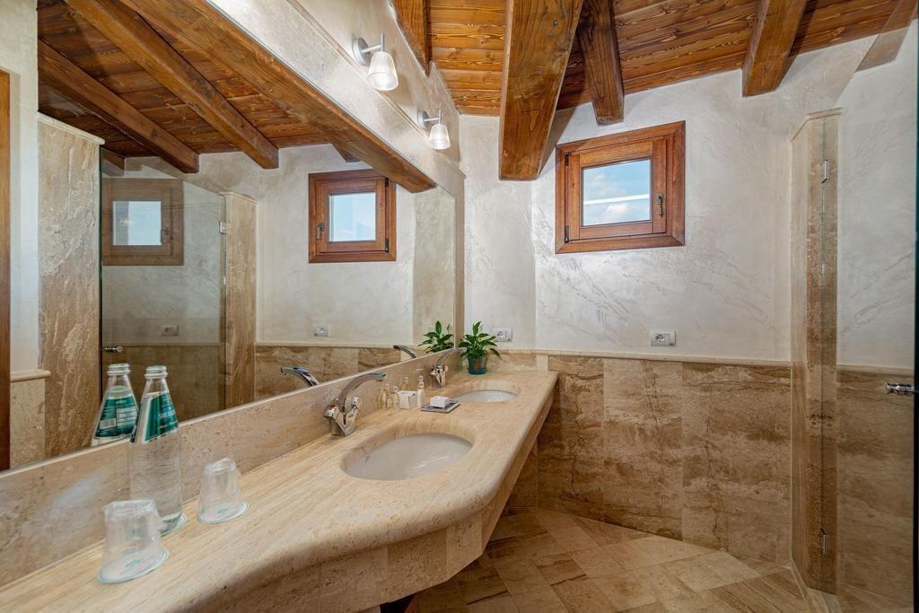 Апартаменты Sporting 5*