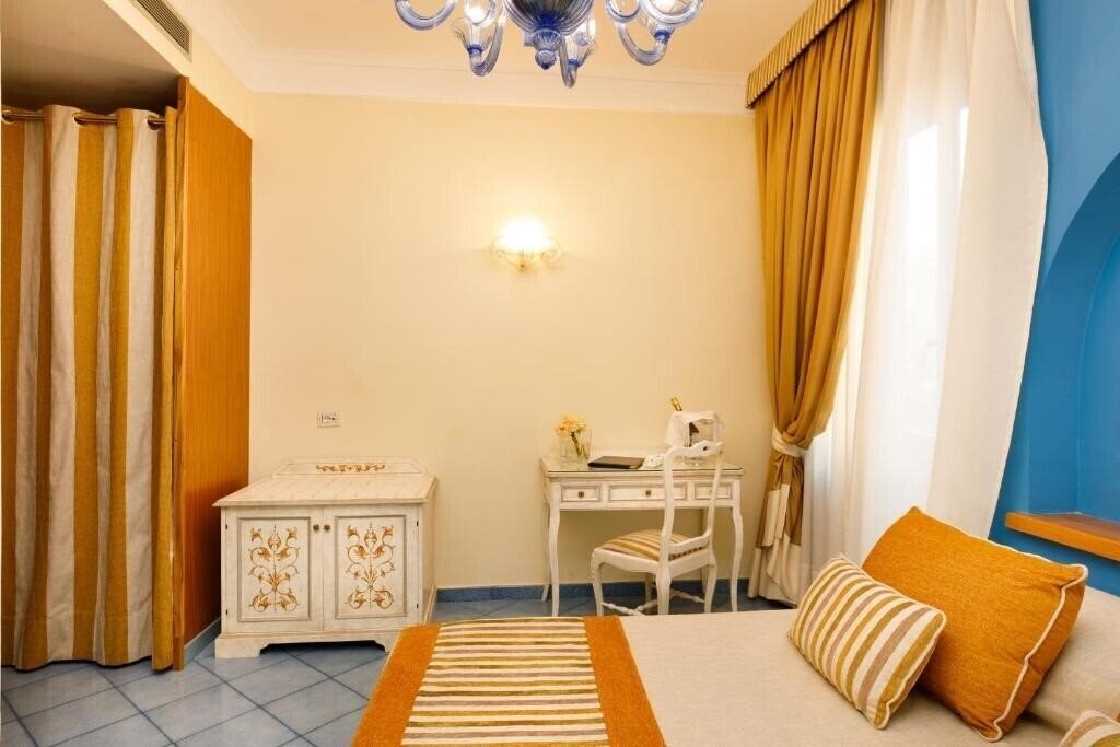 Панорама Zi Teresa 3*