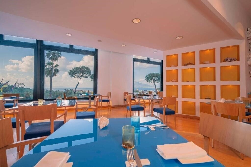 Фотография Hilton Sorrento Palace 4*