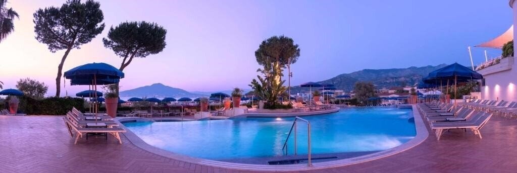 Панорама Hilton Sorrento Palace 4*