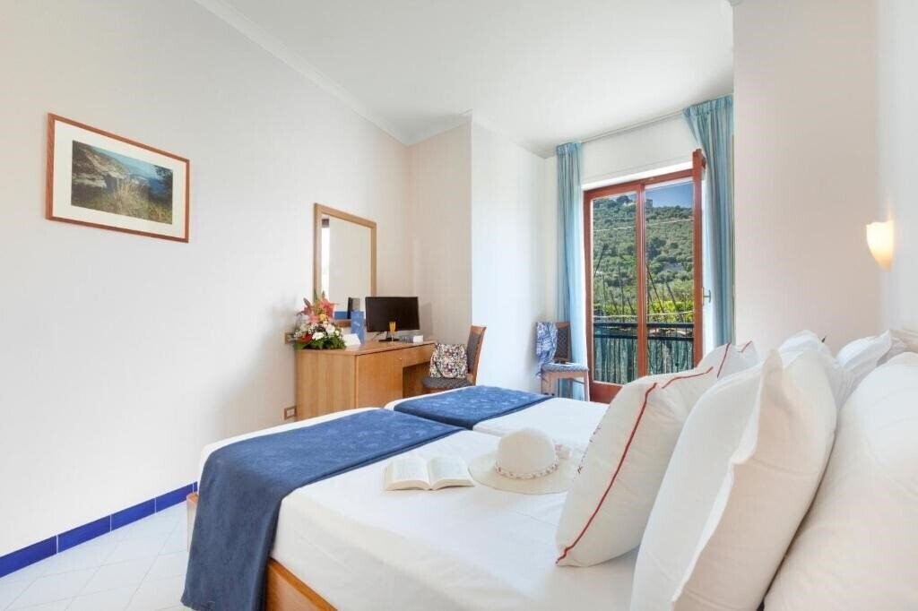 Апартаменти Piccolo Paradiso 3*