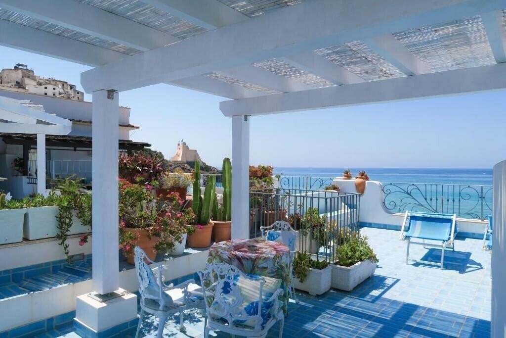 Панорама Aurora 4*