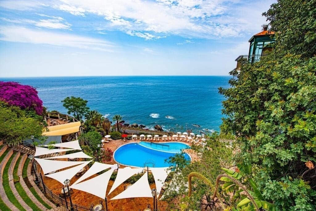 Фотография Baia Taormina - CDSHotels (ex. Baia Taormina Grand Palace) 4*