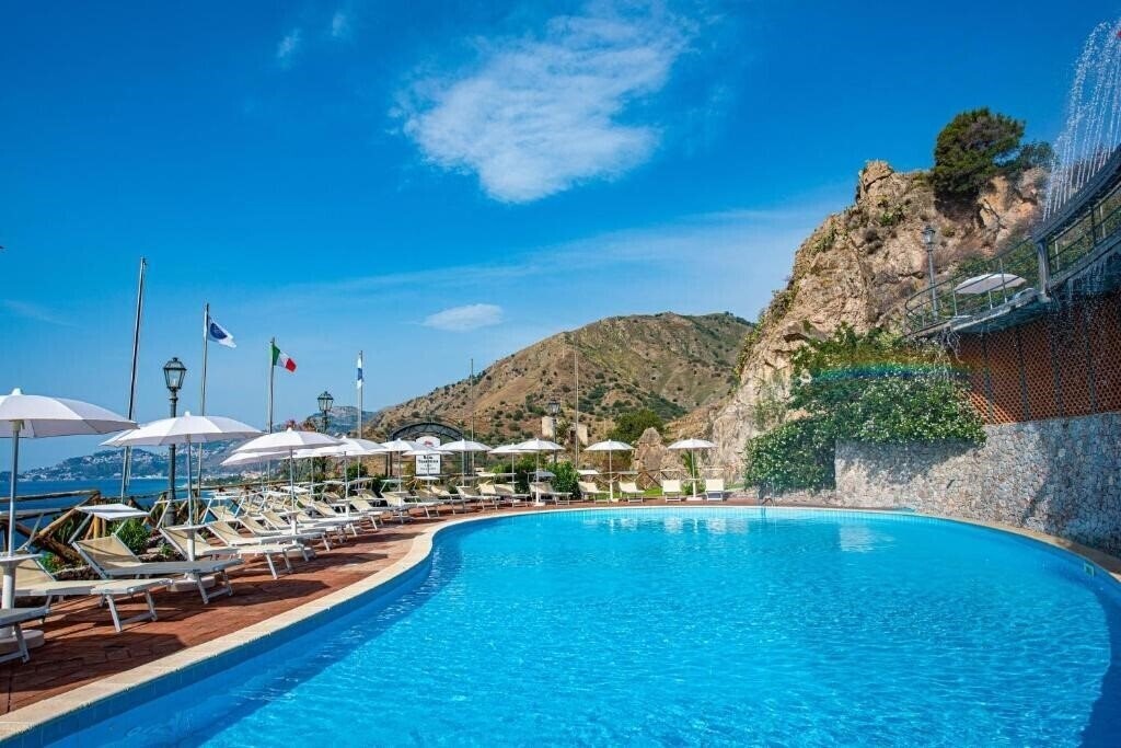 Апартаменты Baia Taormina - CDSHotels (ex. Baia Taormina Grand Palace) 4*