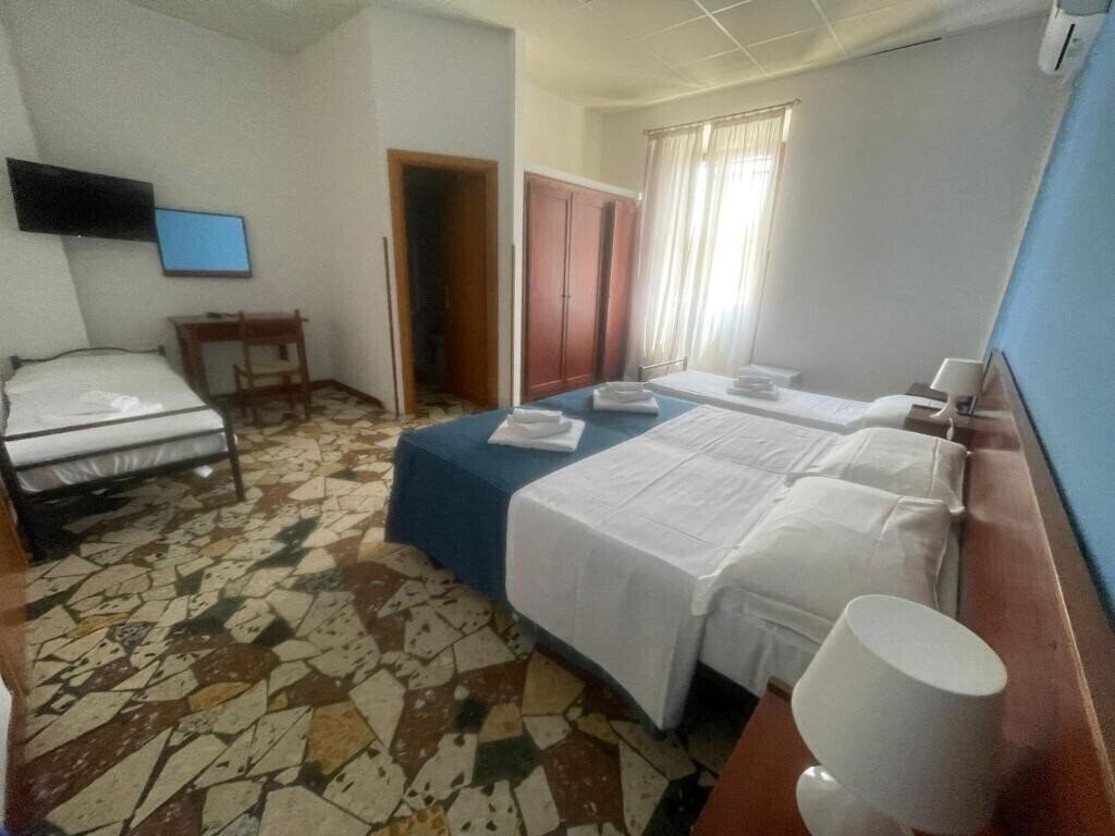 Панорама Villaggio Della Mercede (San Felice Circeo) 3*