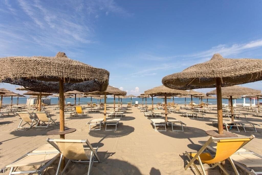 Панорама Green Park Resort (Calambrone) 4*