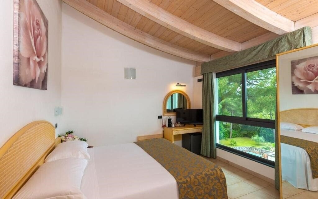 Панорама Acapulco Hotel (Forte Dei Marmi) 4*