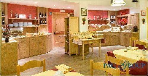 Готель Adamello 3*