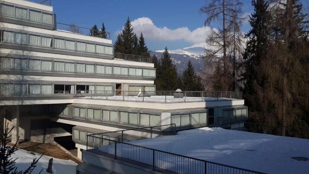 Готель Albare 3*