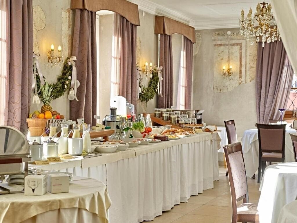 Панорама Romantic Hotel Excelsior 3*