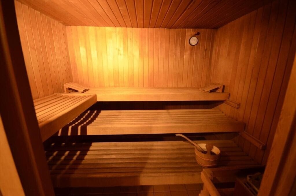 Фотографія Hotel Cristallo Madonna di Campiglio 4*