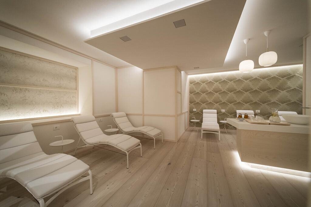 Територія Rosa Alpina Hotel & SPA 5*