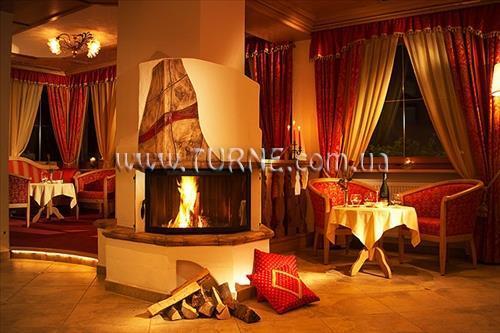 Апартаменти Miravelle 4*