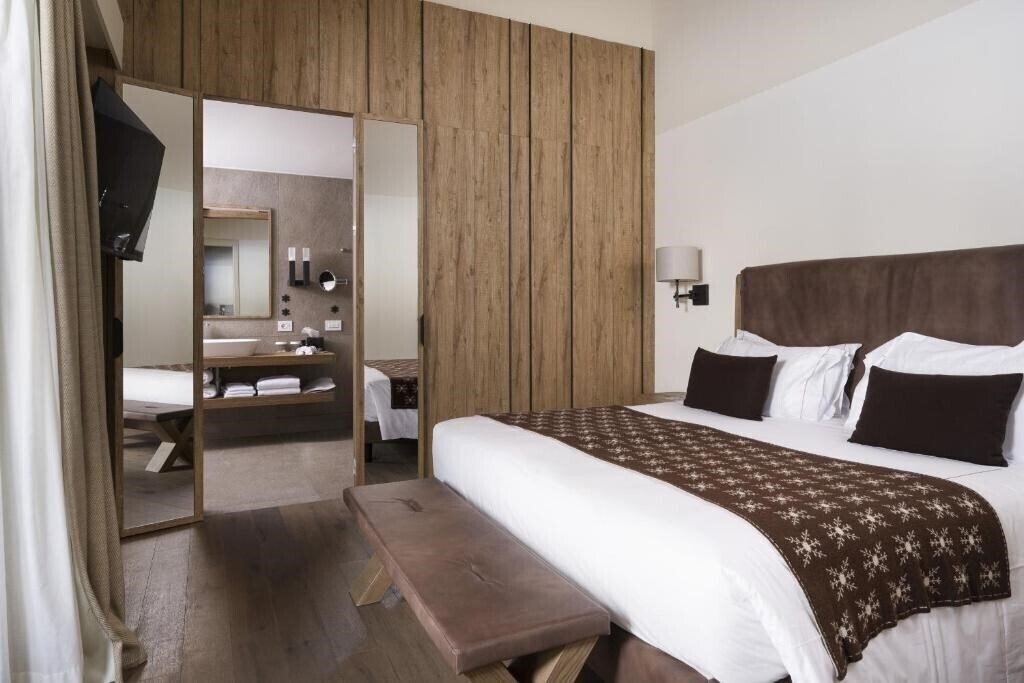 Вид Grand Hotel Courmayeur Mont Blanc by R Collection Hotels (ex. Grand Hotel Courmayeur Mont Blanc) 5*