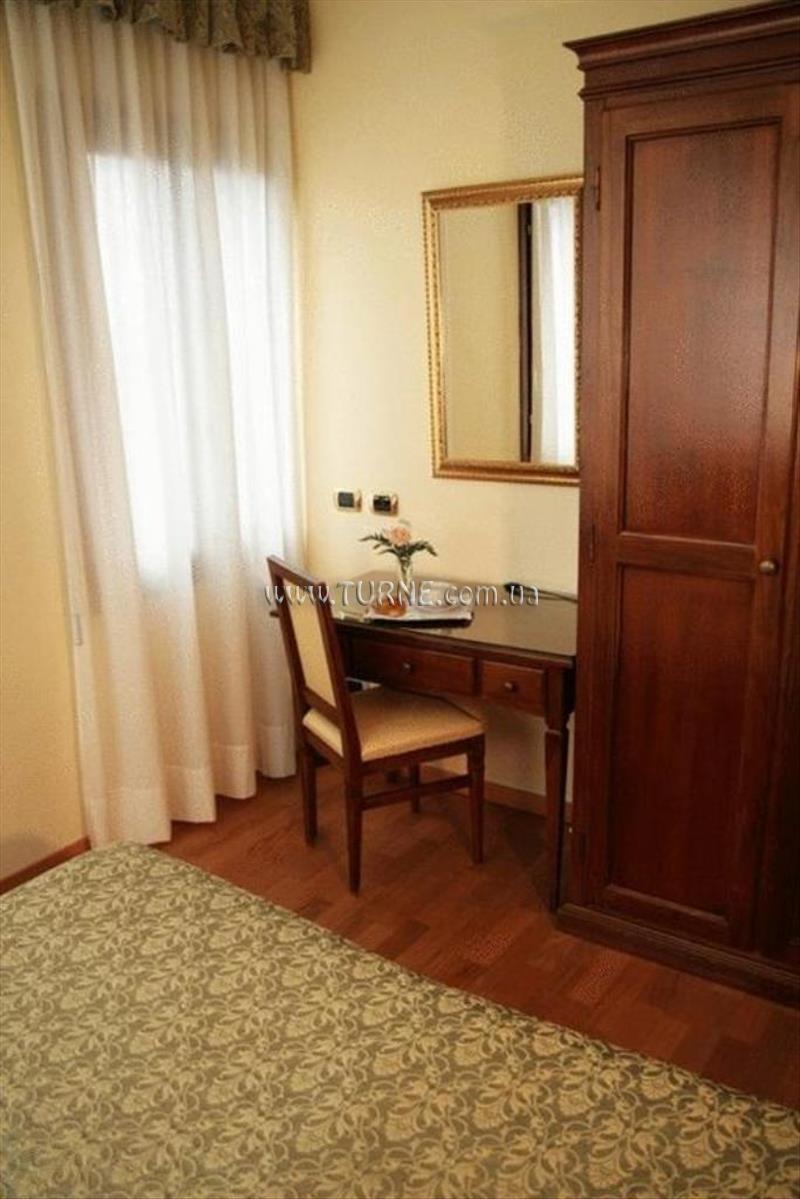 Апартаменти Dolomiti 2*