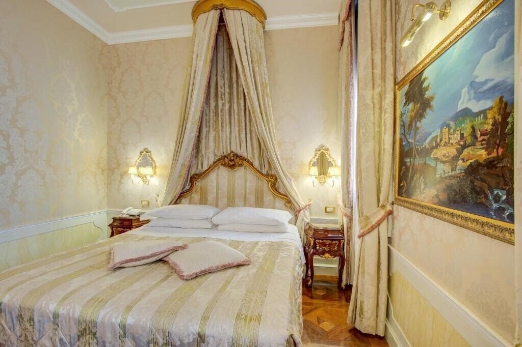 Панорама Canal Grande 4*