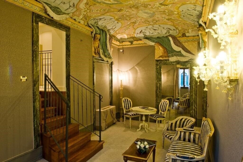 Територія Ca'Sagredo Hotel 5*