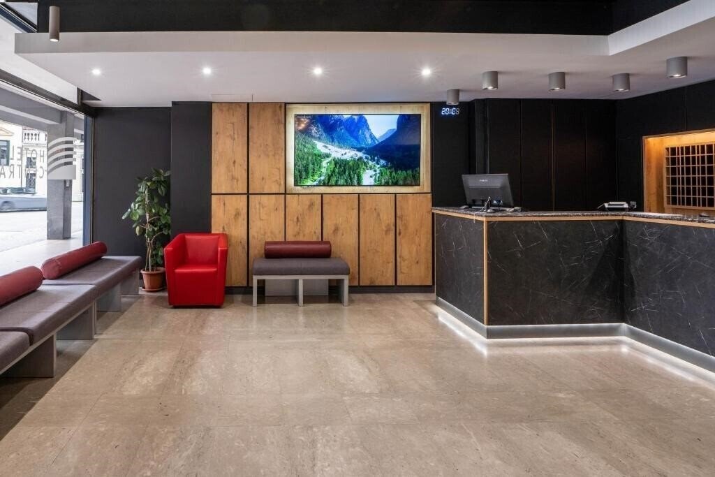 Панорама Centrale Hotel 3*