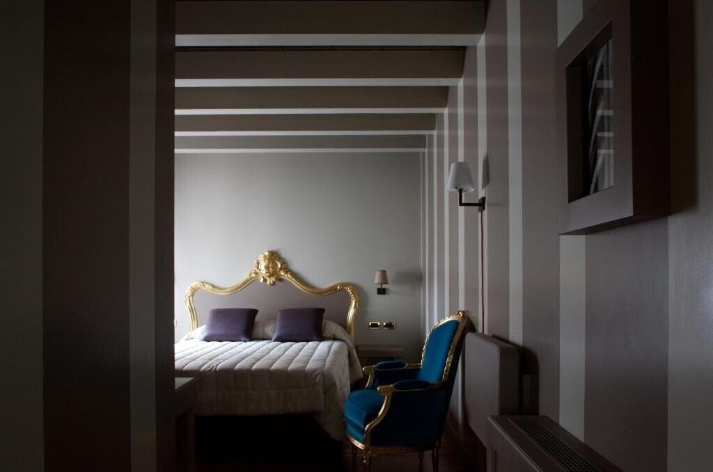 Апартаменти Domina Home Ca Zusto 4*