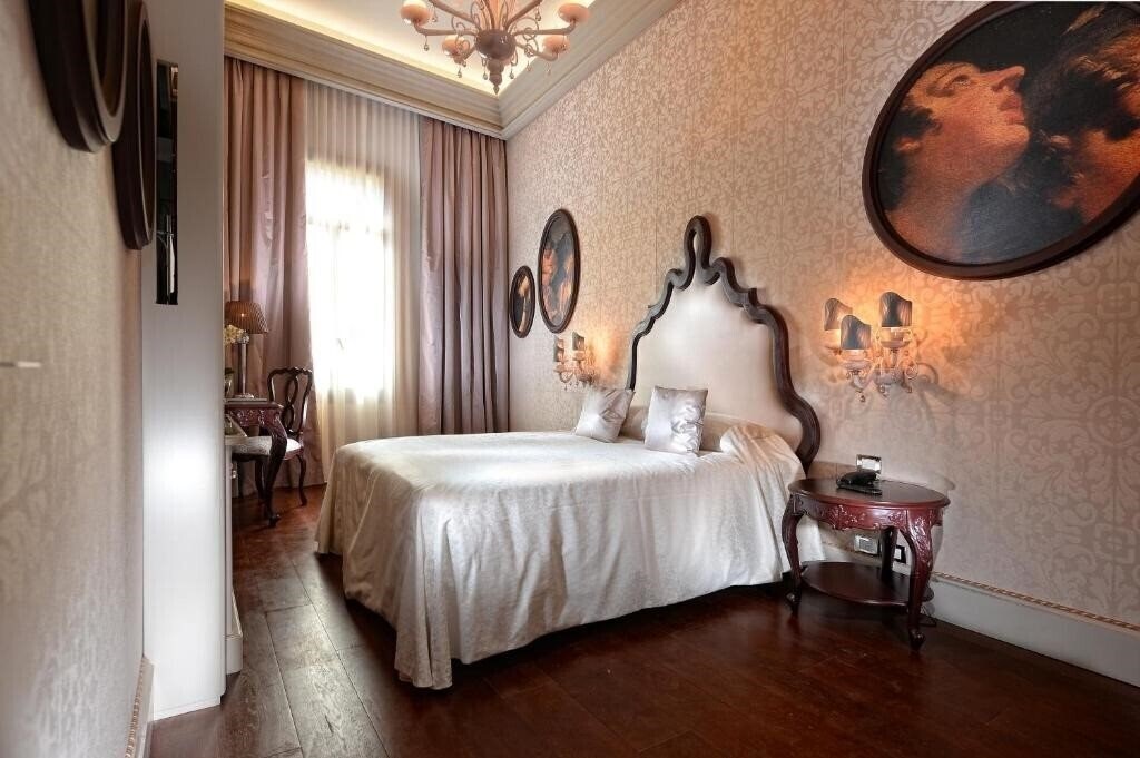Територія Palazzetto Madonna 4*