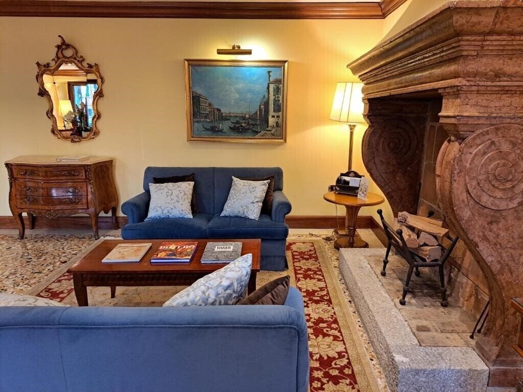 Территория Palazzo Sant’angelo 4*