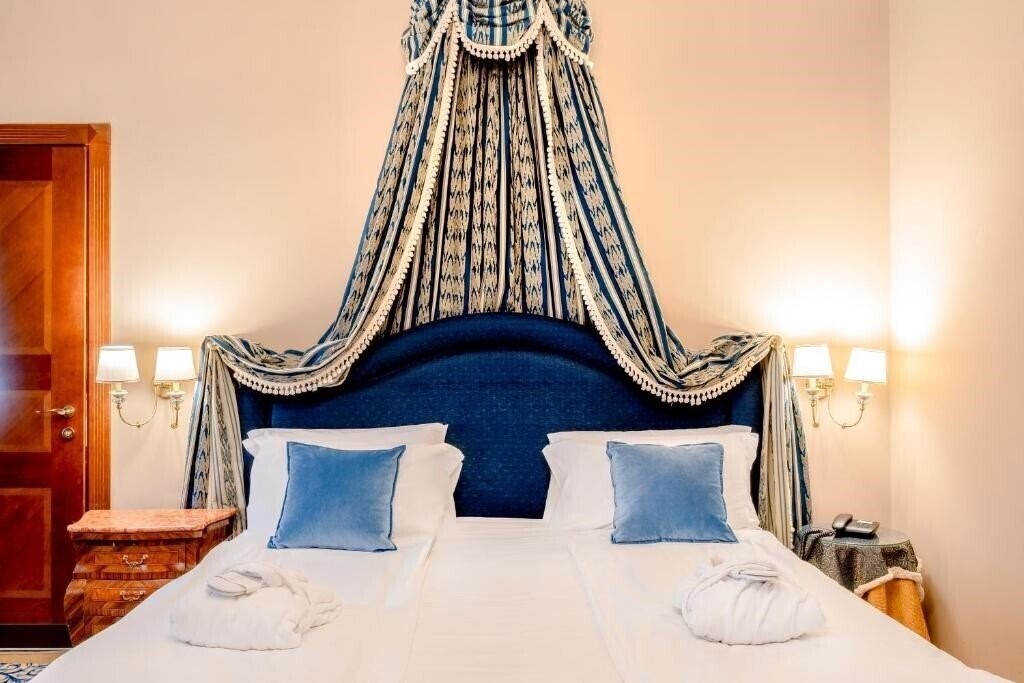 Апартаменти Hotel Al Ponte Dei Sospiri 4*