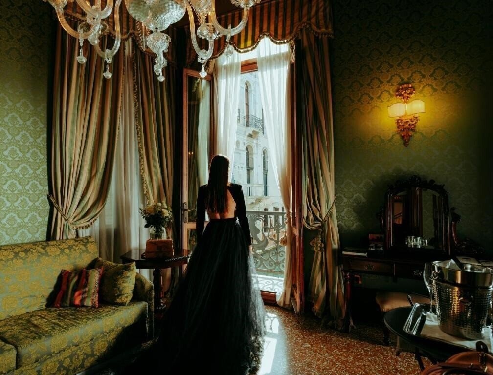 Готель Hotel Al Ponte Dei Sospiri 4*