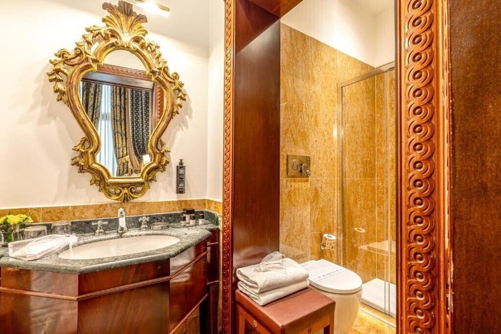 Фотографія Hotel Al Ponte Dei Sospiri 4*