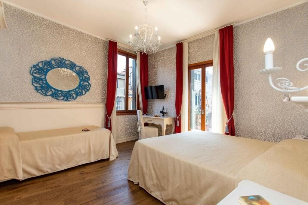 Зображення Charming Palace Santa Fosca Venice 3*