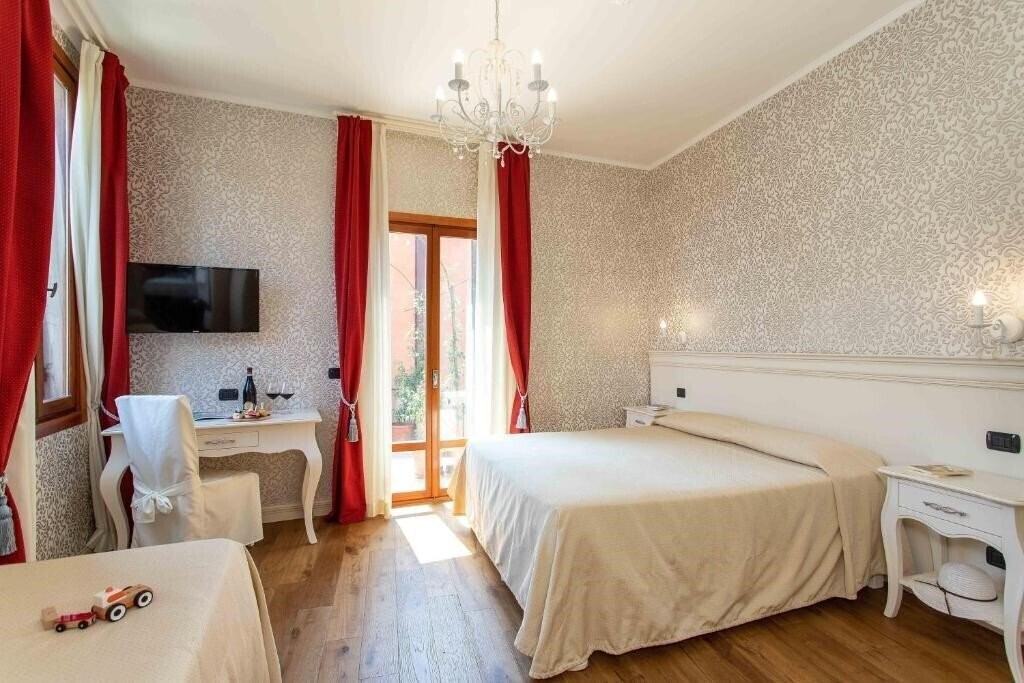 Вид Charming Palace Santa Fosca Venice 3*