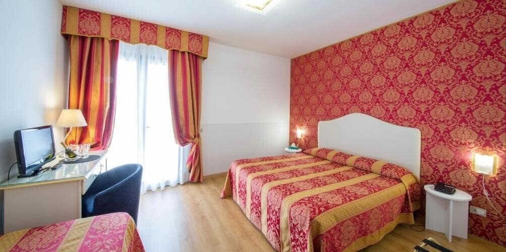 Вид Laerte Palace (ex. Floris) 4*