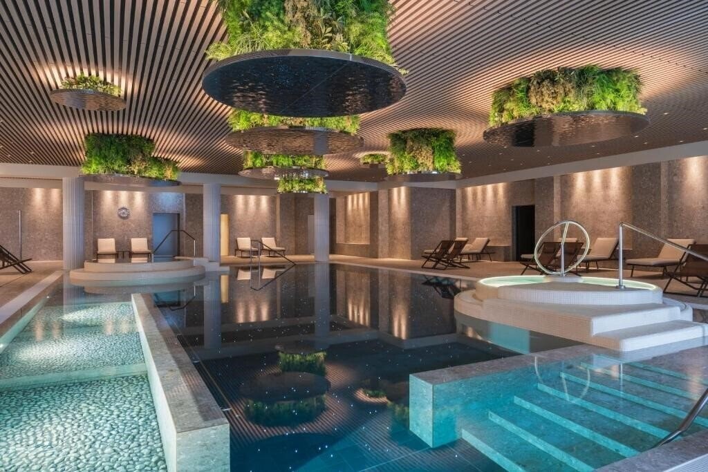 Готель Mioni Pezzato & Spa 4*