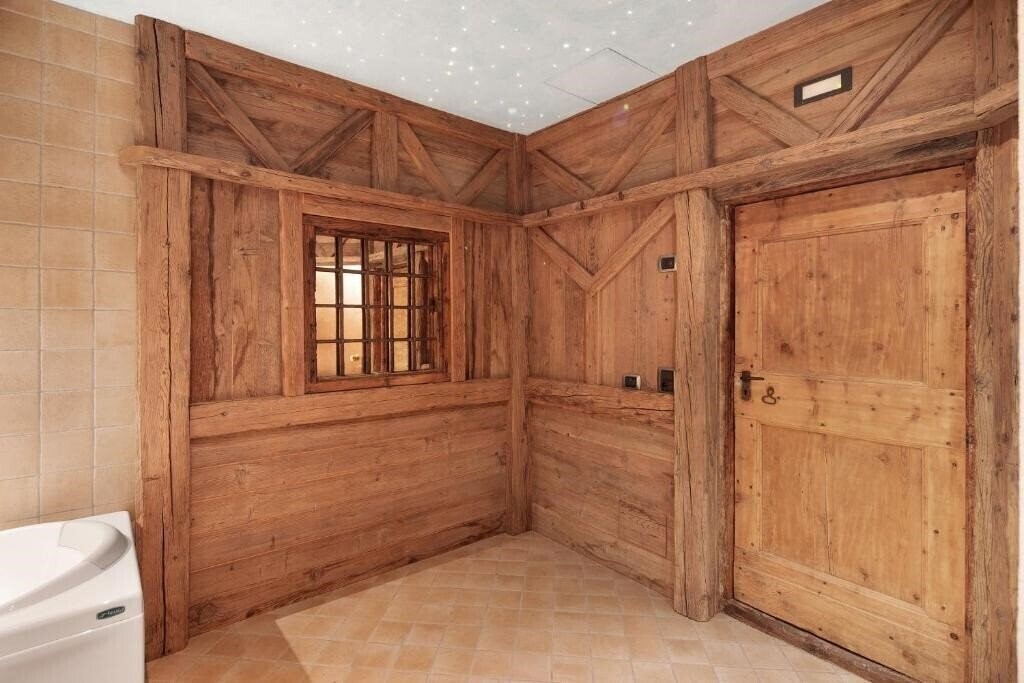 Апартаменти Chalet Royal 3*